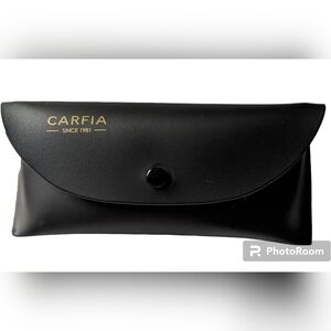 Sunglasses Case. Carfia. Black.